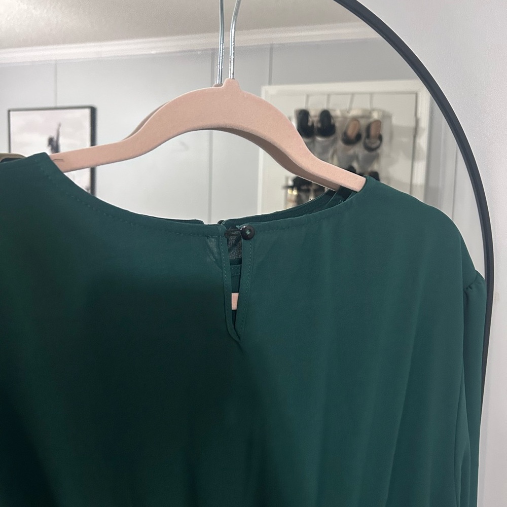 Elegant Green Ruffle Dress - Picture 9 of 9